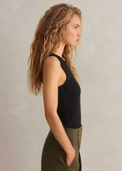 New ME+EM Ultimate Crew Neck Vest Black